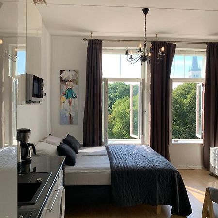Orange Apartments Mere タリン エクステリア 写真